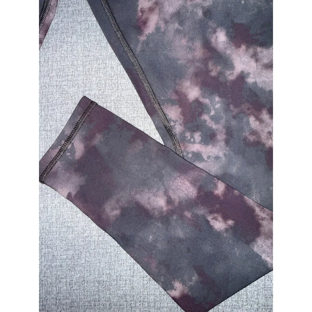 Alo Yoga High Waist Airbrush Legging Purple Grey Tie Dye Cloud Print Size M